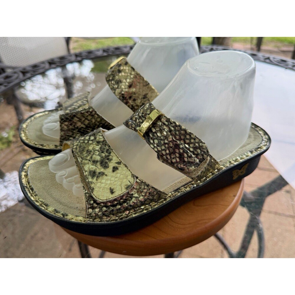 Alegria Gold Snakeskin Leather Wedge Slide Sandals Hook & Loop Womens 8 EU 39